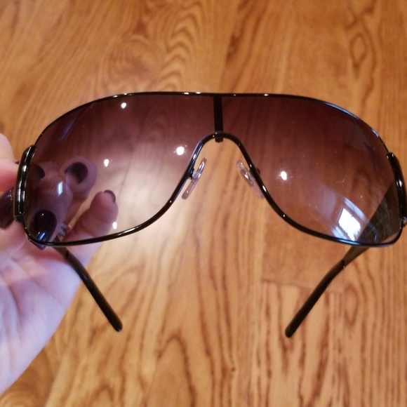 Vogue sunglasses main image 8